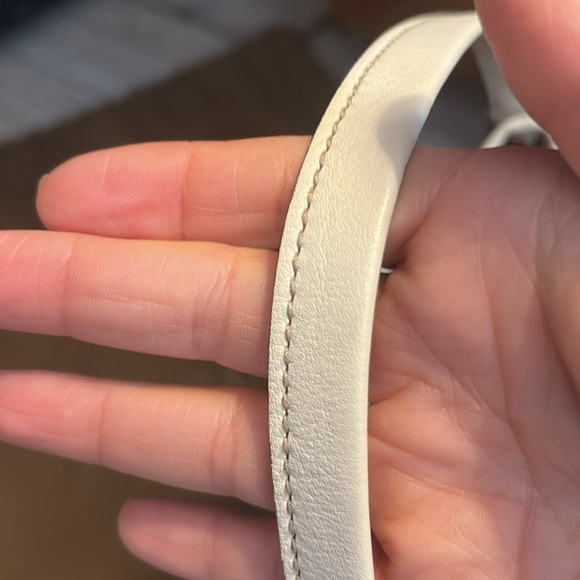 Gucci shoulder bag   ***PRICE IS FIRM*** - Picture 8 of 16